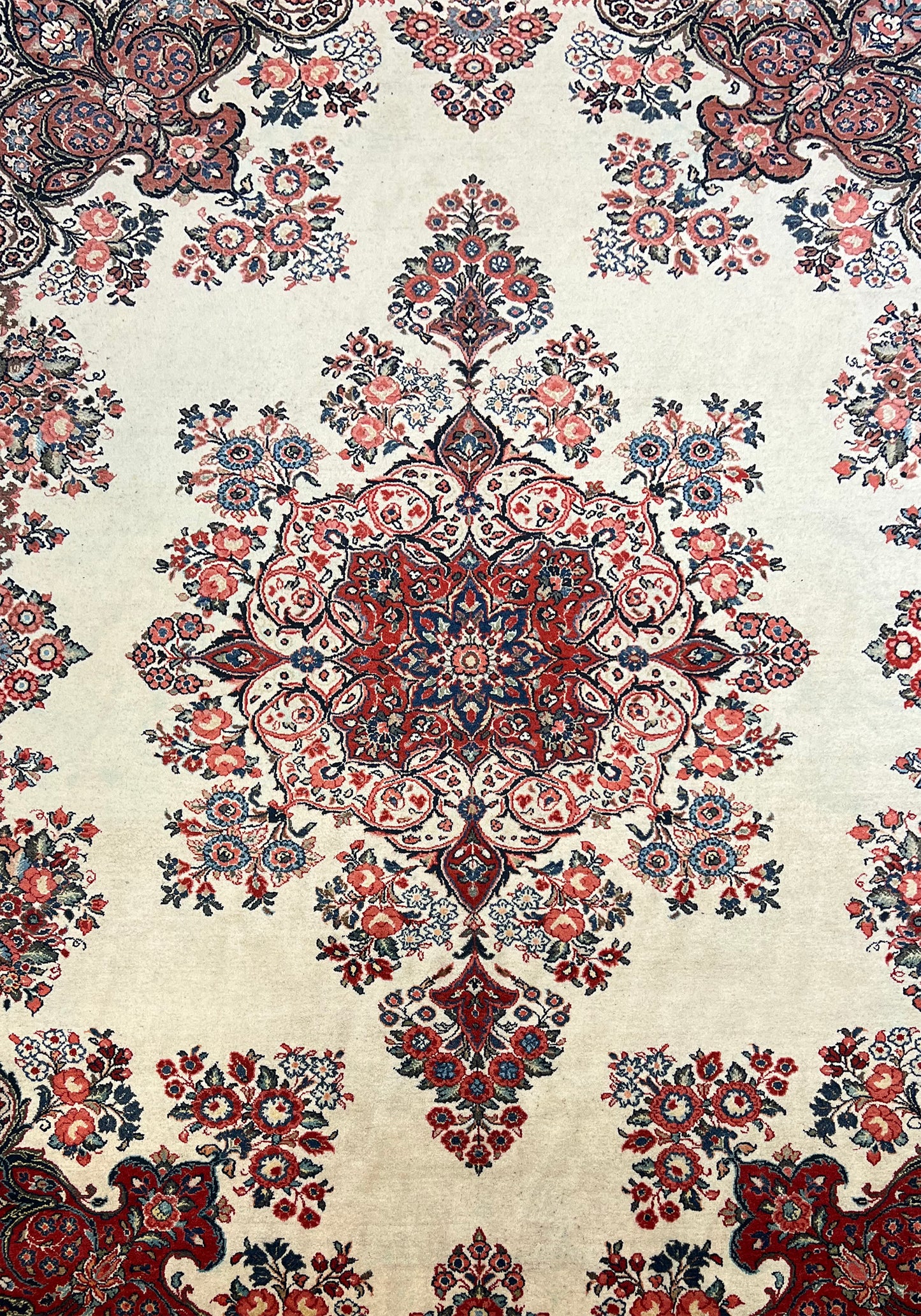 Carmania semi-antique, vers 1960