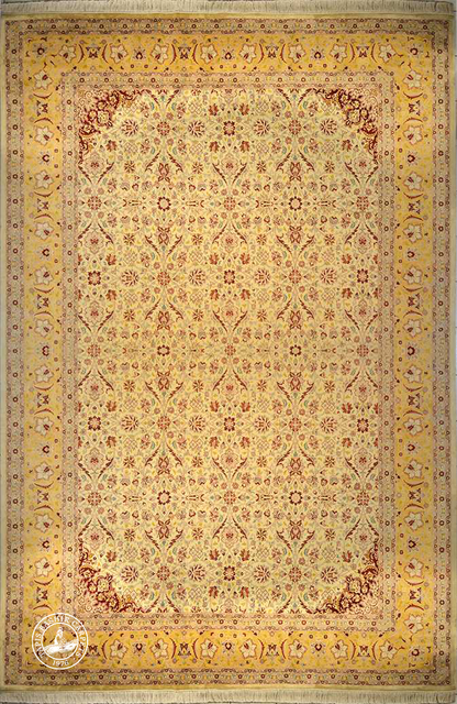 Millefleurs - Quarter Moon Silk Carpet