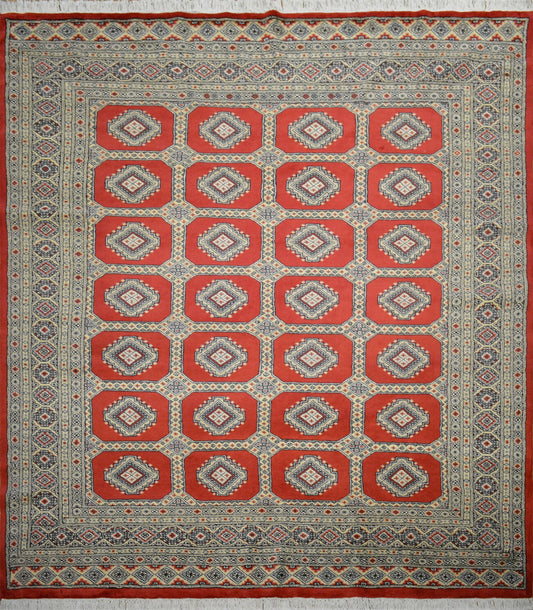 Bokhara Carpet | 7'10" x 6'8" | Home Decor | Hand-knotted Wool Area Rug