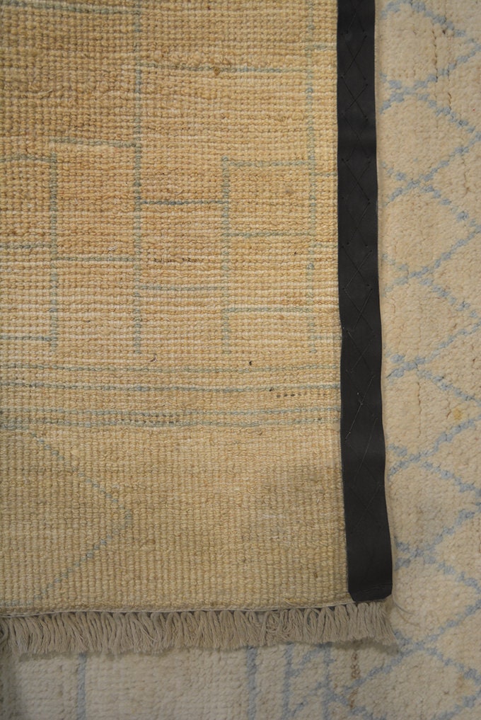 Beni Ouarain Moroccan Style Rug | 9'5" x 6'1" | Home Decor | Hand-knotted Area Rug