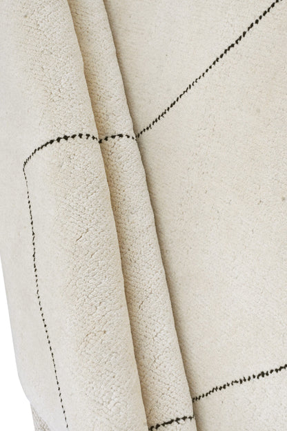 Beni Ouarain Sahara | 8'3" x 5'8" | Home Decor | Moroccan Style Hand-knotted Area Rug