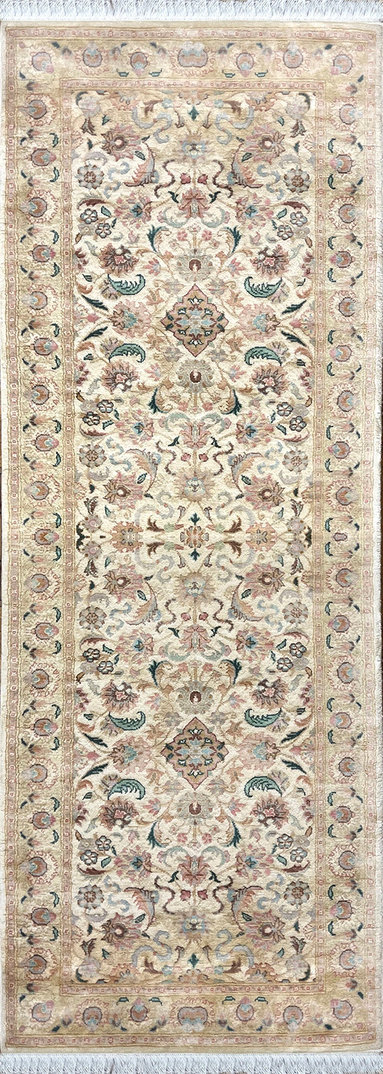 Hispahan Lotus Runner Rug | 6'1" x 2'1" | Home Decor | Hand-knotted Area Rug
