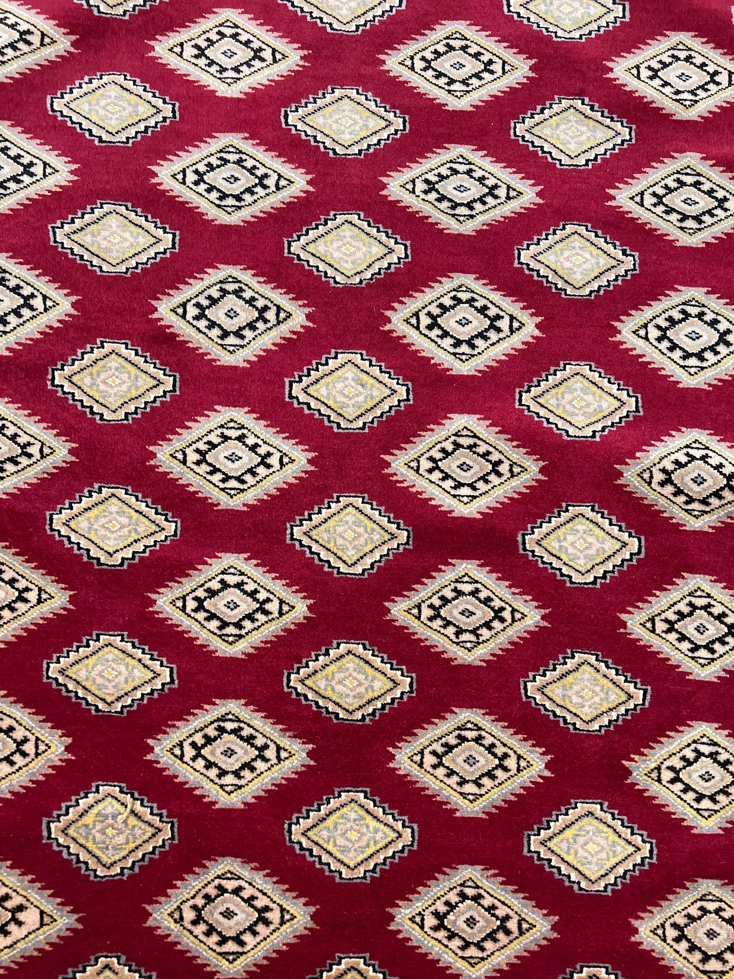 Pende Bokhara Rug | 6'9" x 4'8" | Home Decor | Hand-knotted Area Rug