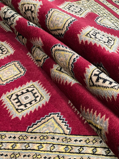 Pende Bokhara Rug | 6'9" x 4'8" | Home Decor | Hand-knotted Area Rug