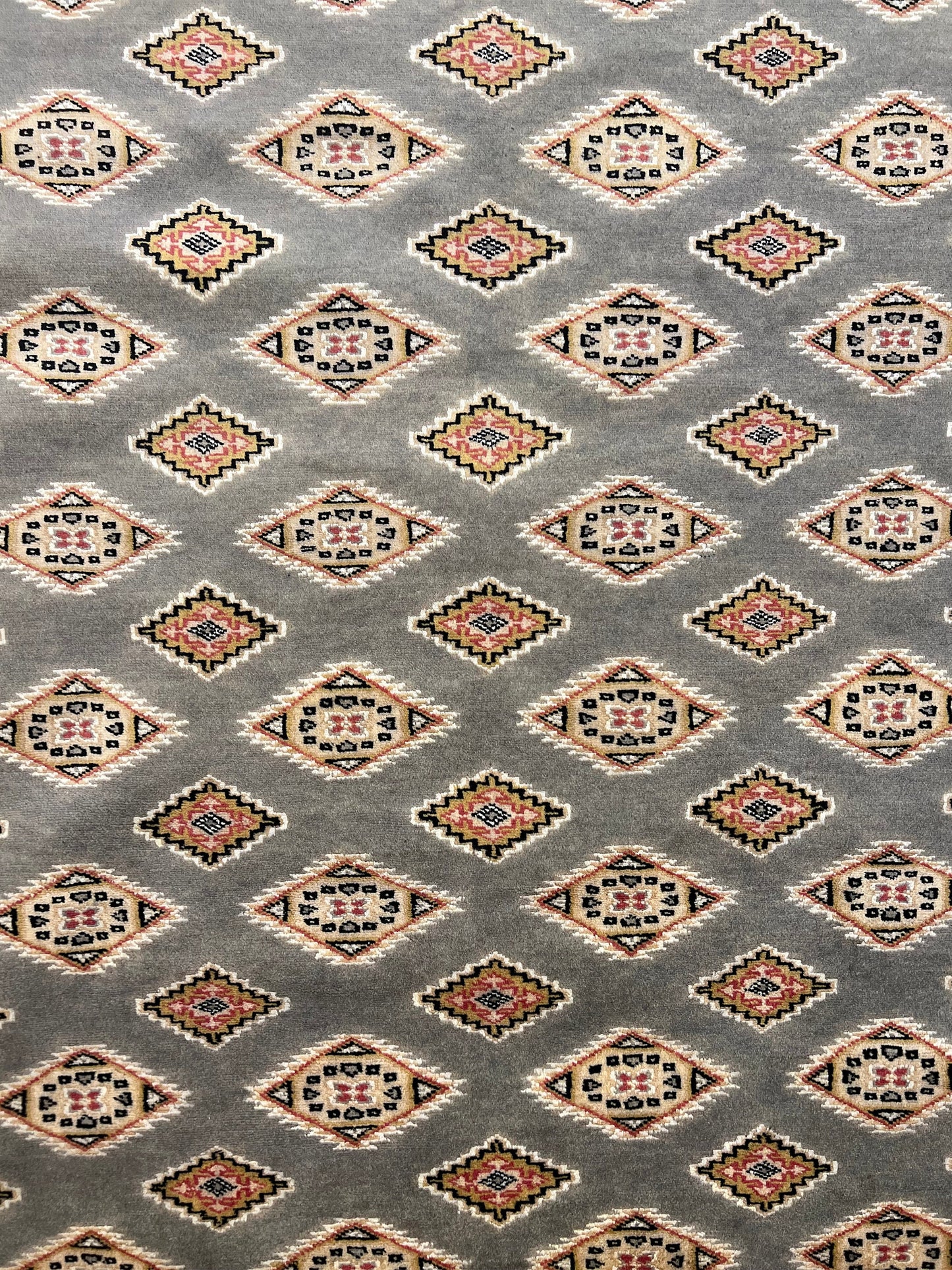 Pende Bokhara Rug | 6'4" x 4'8" | Home Decor | Hand-knotted Area Rug