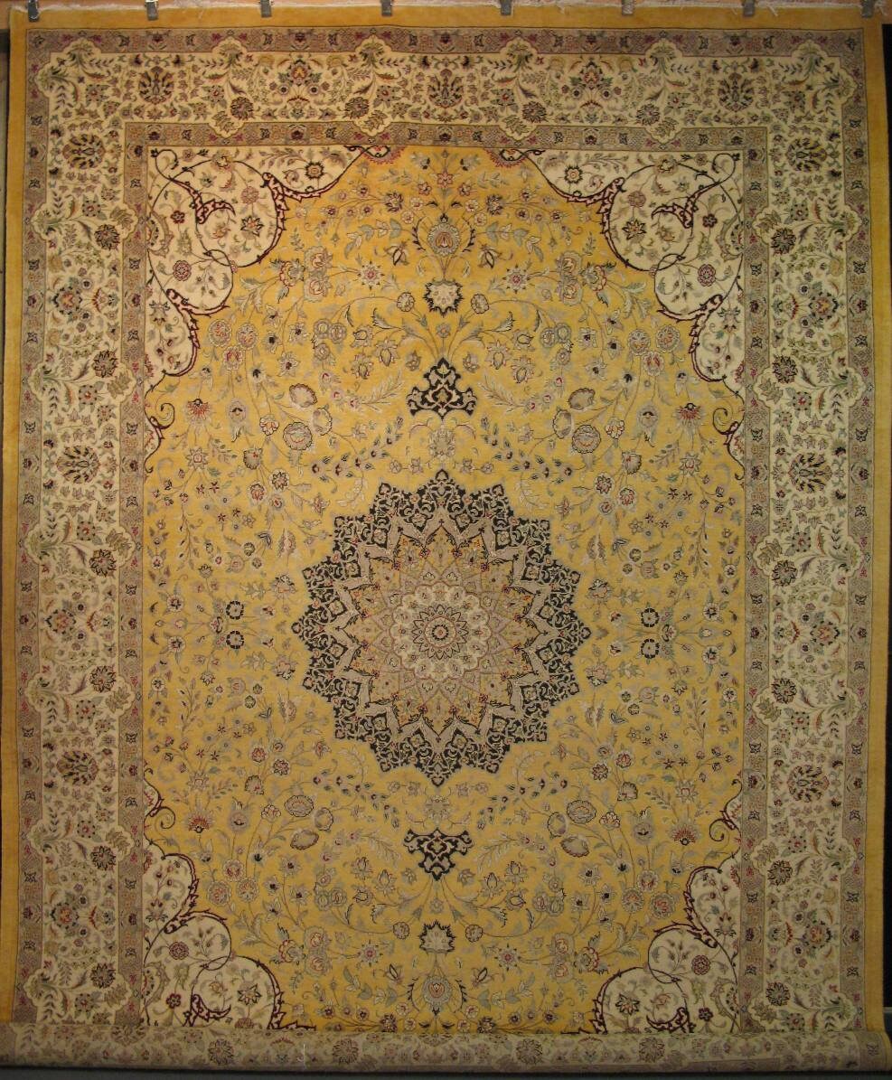 Naeyn Habibian Carpet | 12'6" x 9'1" | Home Decor | Hand-knotted Area Rug