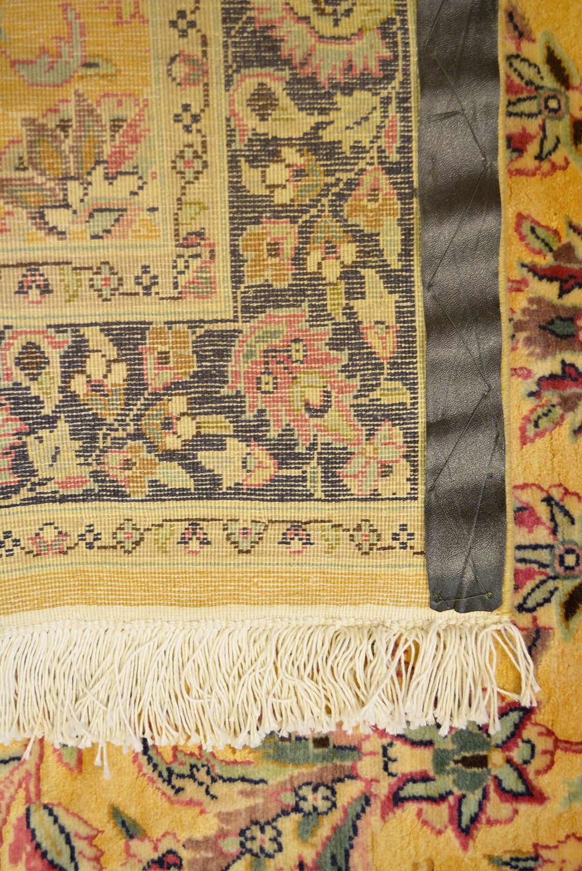 Millefleurs Tauris Runner Rug | 6' x 2'6" | Genuine Hand-knotted Rug | Area Rug
