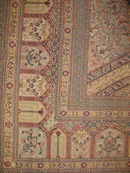 Palace Dome Carpet | 12' x 9' | Home Decor | Wool Area Rug