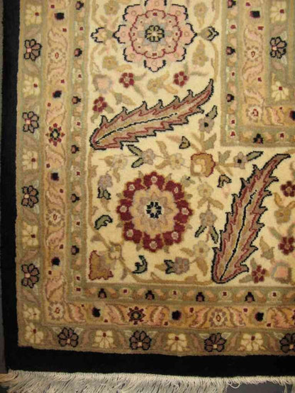 Tauris Mahi Carpet | 12'2" x 9'1" | Home Decor | Wool Area Rug