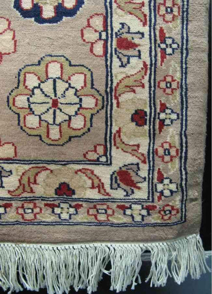 Oraki Wool Carpet | 9'11" x 8'2" | Home Decor | Wool Area Rug