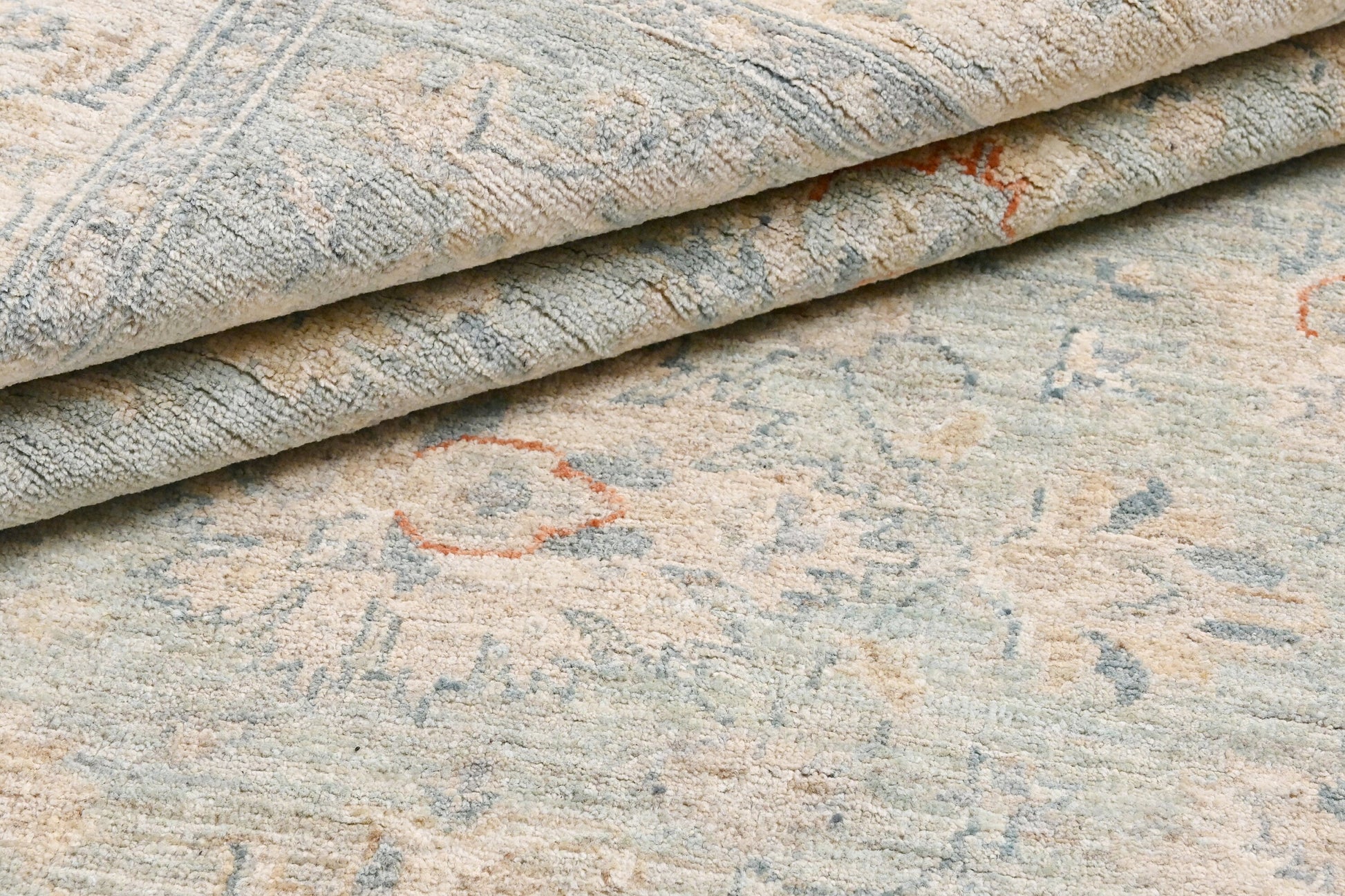 Kandahar Gardens Carpet | 7'1" x 5'1" | Home Decor | Hand-knotted Wool Area Rug